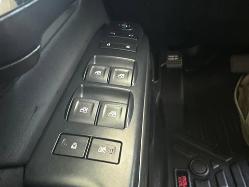 Used 2019 Chevrolet Silverado 1500 LT w/ All Star Edition AWD/4WD image 15