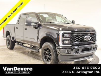 Used 2025 Ford F350 XLT w/ Black Appearance Package