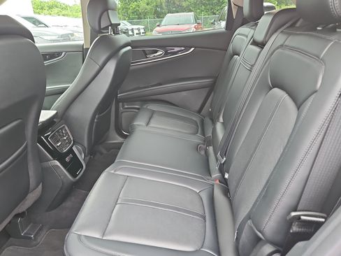 Certified 2023 Lincoln Nautilus Reserve w/ Equipment Group 201A image 10