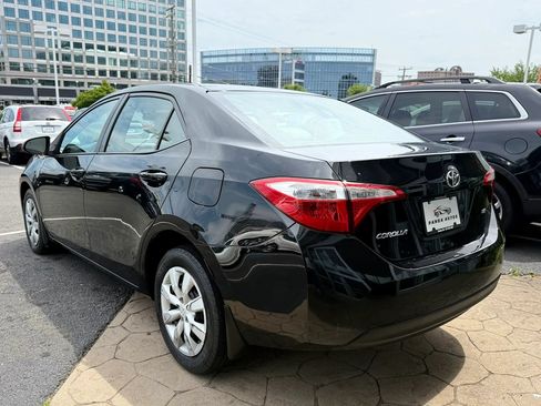 Used 2016 Toyota Corolla LE FWD image 5