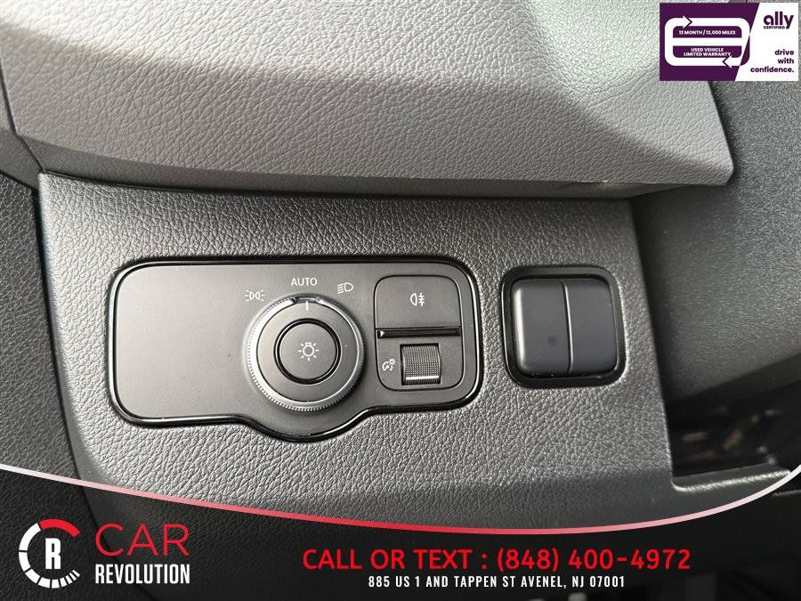 Used 2019 Mercedes-Benz Sprinter 170 Cargo image 25