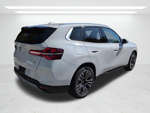 New 2026 BMW X3 xDrive30i w/ Premium Package AWD/4WD image 4