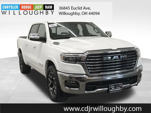 Used 2025 RAM 1500 Laramie image 3