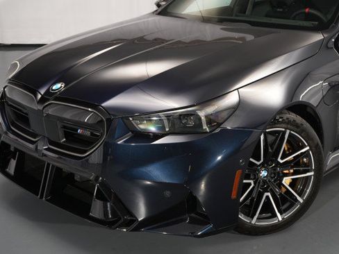 Used 2025 BMW M5 Touring w/ M Driver's Package AWD/4WD image 5