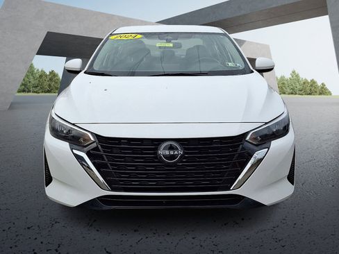 Certified 2024 Nissan Sentra SV image 2
