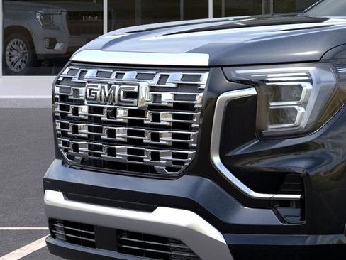 New 2026 GMC Terrain Denali w/ LPO, Black Badging Package AWD/4WD image 58