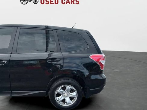 Used 2015 Subaru Forester 2.5i AWD/4WD image 17