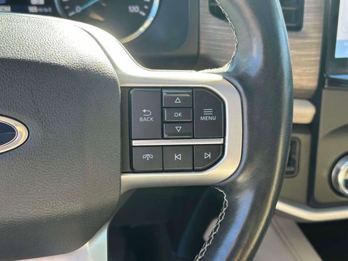 Used 2024 Ford Expedition Limited image 22