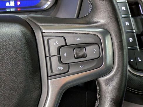 Used 2023 Chevrolet Suburban Premier AWD/4WD image 20