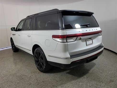 Used 2023 Lincoln Navigator L Black Label image 4