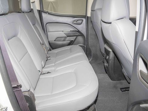 Used 2022 Chevrolet Colorado W/T w/ WT Convenience Package image 14