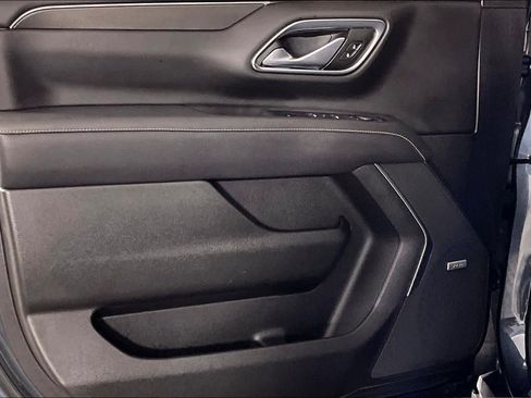 Used 2021 GMC Yukon AT4 w/ AT4 Premium Plus Package AWD/4WD image 20
