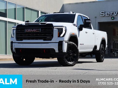 Used 2026 GMC Sierra 2500 AT4 image 2