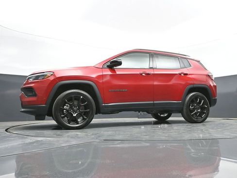 New 2026 Jeep Compass Latitude image 43
