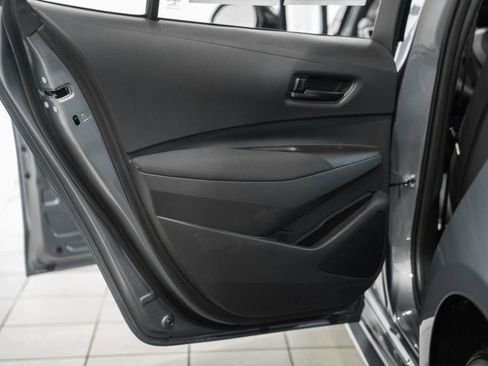 Used 2026 Toyota Corolla LE FWD image 32
