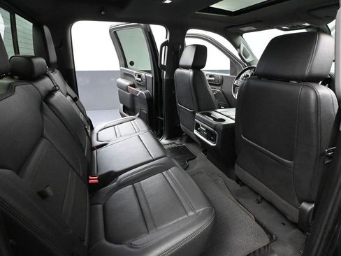 Used 2023 GMC Sierra 2500 Denali w/ Denali Ultimate Package AWD/4WD image 50
