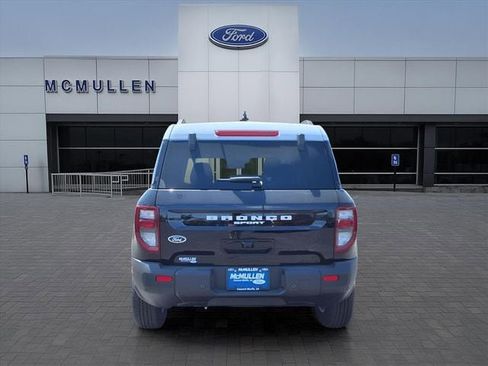 New 2025 Ford Bronco Sport Heritage w/ Convenience Package AWD/4WD image 4