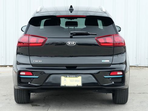 Used 2020 Kia Niro EX image 47