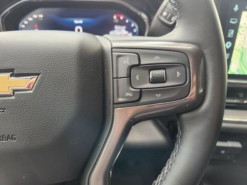 Used 2025 Chevrolet Silverado 2500 High Country w/ High Country Premium Package AWD/4WD image 31