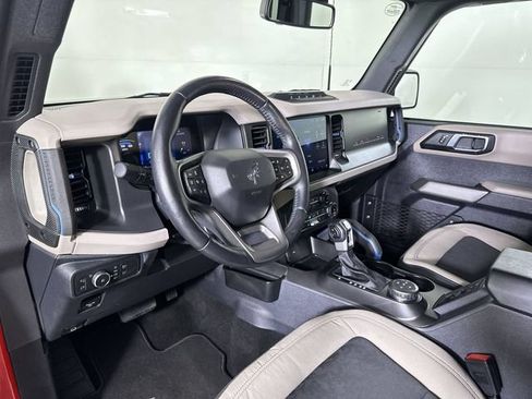 Used 2022 Ford Bronco Wildtrak AWD/4WD image 10