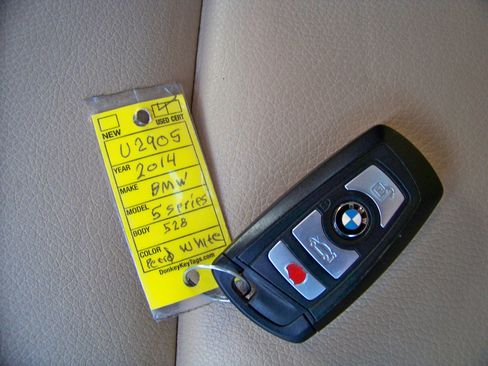 Used 2014 BMW 528i xDrive Sedan image 28