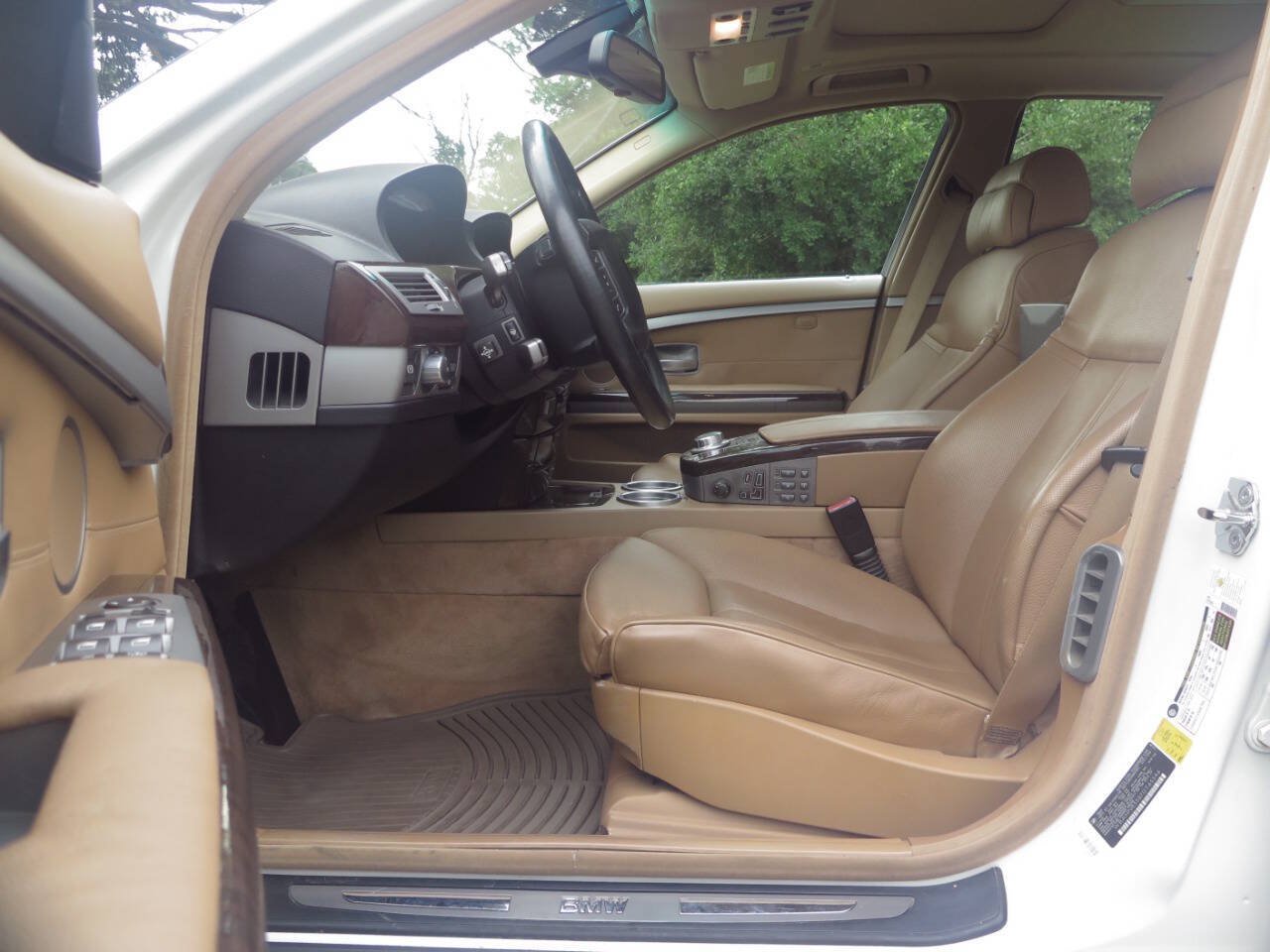Used 2007 BMW 750Li RWD image 13