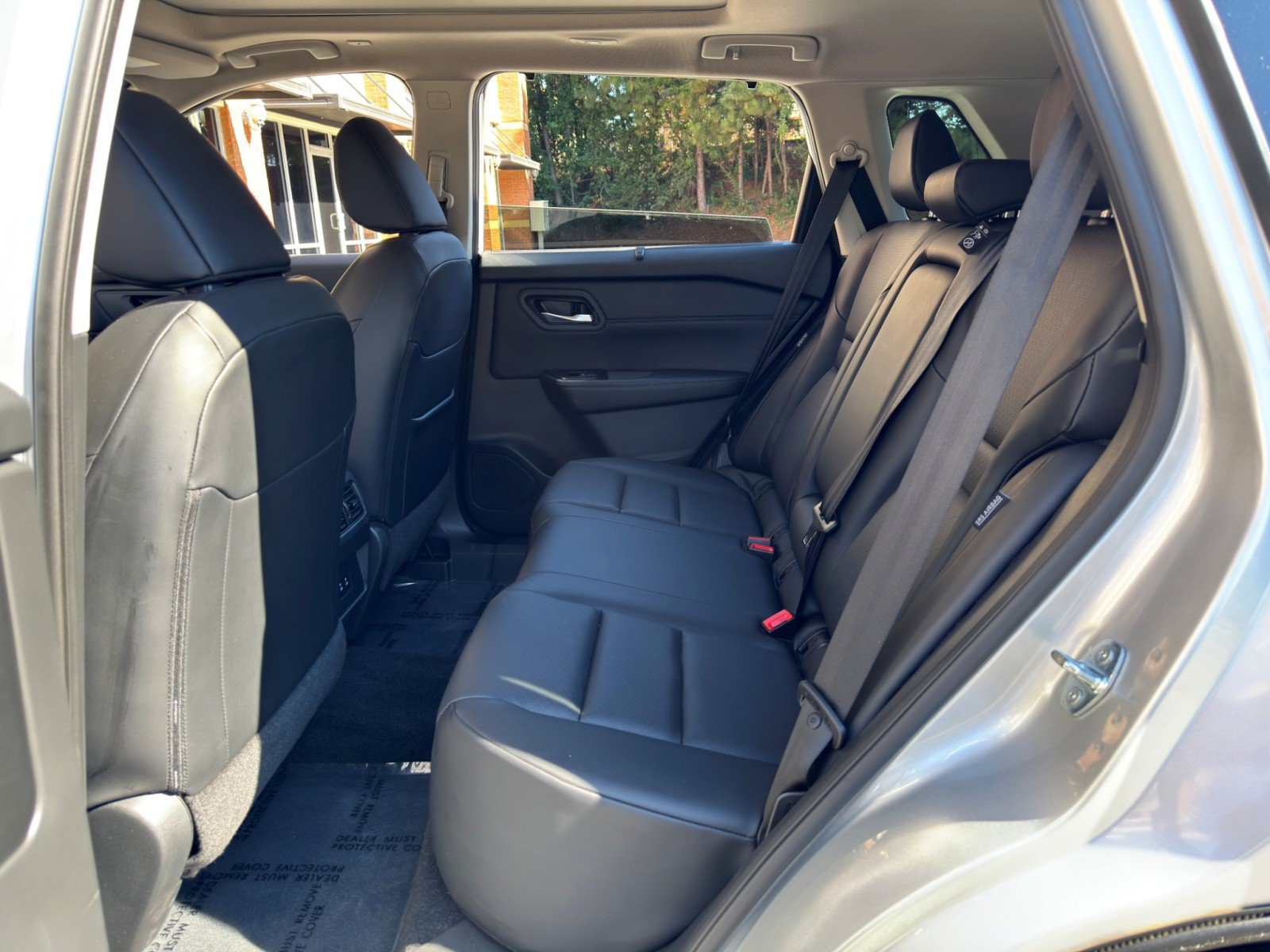 Used 2024 Nissan Rogue SV w/ SV Premium Package AWD/4WD image 36
