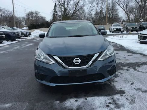 Used 2016 Nissan Sentra SV image 3