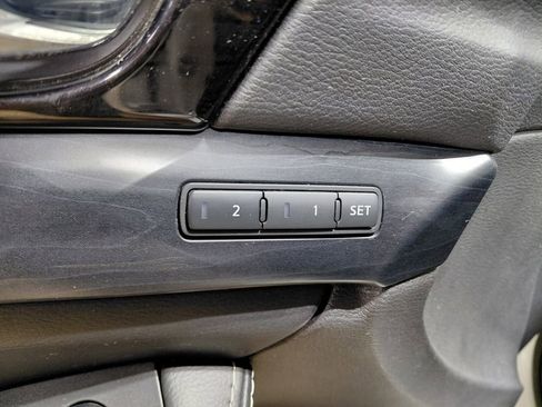 Used 2021 Nissan Maxima Platinum image 10