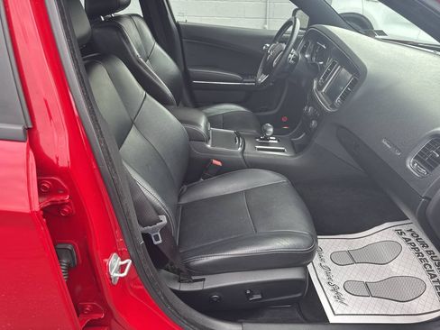 Used 2012 Dodge Charger SXT Plus RWD image 25