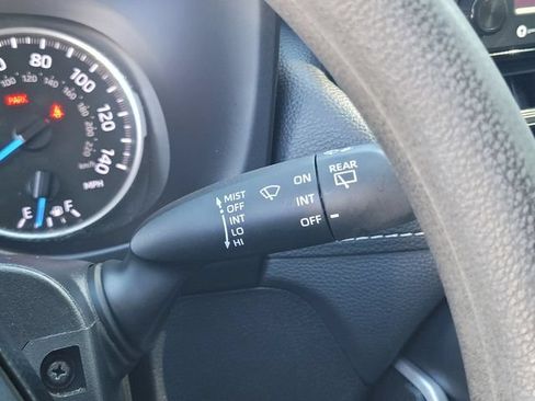 Certified 2022 Toyota RAV4 LE AWD/4WD image 29
