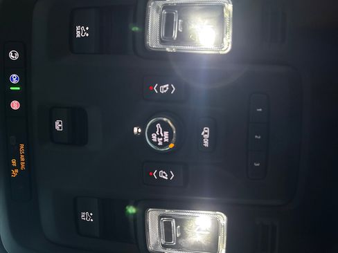 Certified 2023 GMC Yukon AT4 image 27