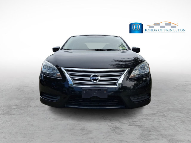 Used 2015 Nissan Sentra SV FWD image 2