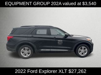 Used 2022 Ford Explorer XLT w/ Equipment Group 202A video 2