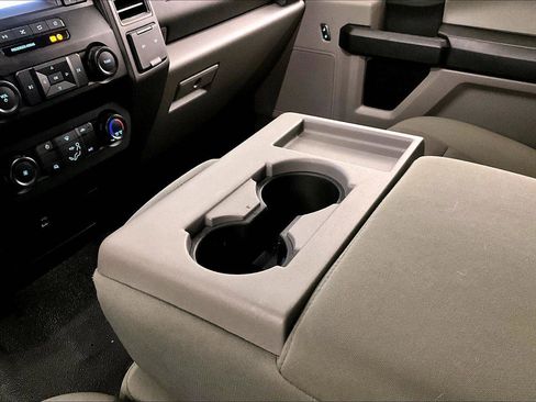 Used 2021 Ford F250 XL w/ Power Equipment Group image 18