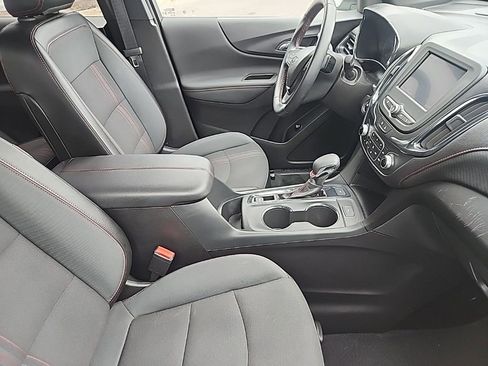Used 2024 Chevrolet Equinox RS image 31