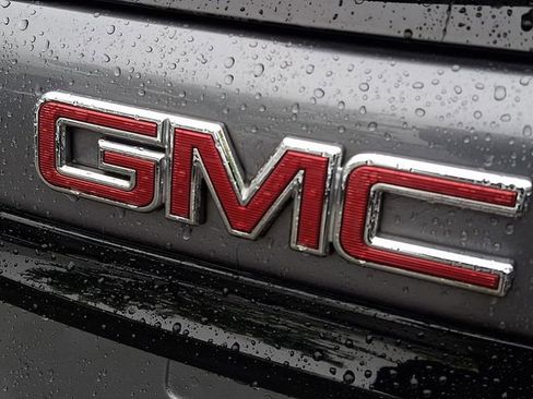 Used 2020 GMC Terrain SLT w/ Preferred Package FWD image 24