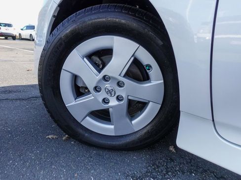 Used 2011 Toyota Prius One image 10