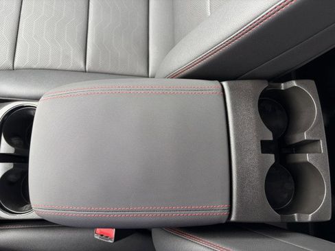 Used 2026 Chevrolet Colorado Z71 w/ Technology Package image 31