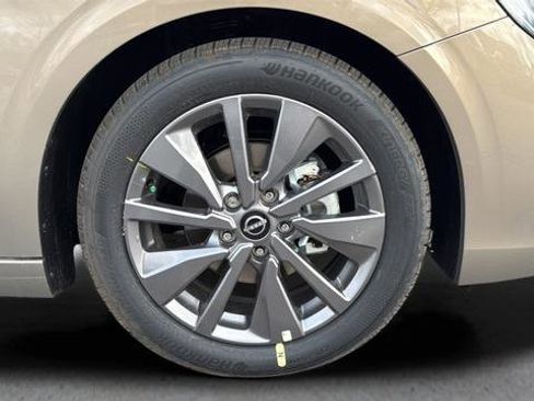 New 2026 Nissan Sentra SL FWD image 43