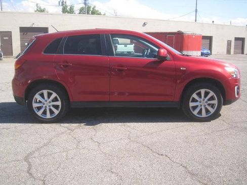 Used 2015 Mitsubishi Outlander Sport SE AWD/4WD image 4