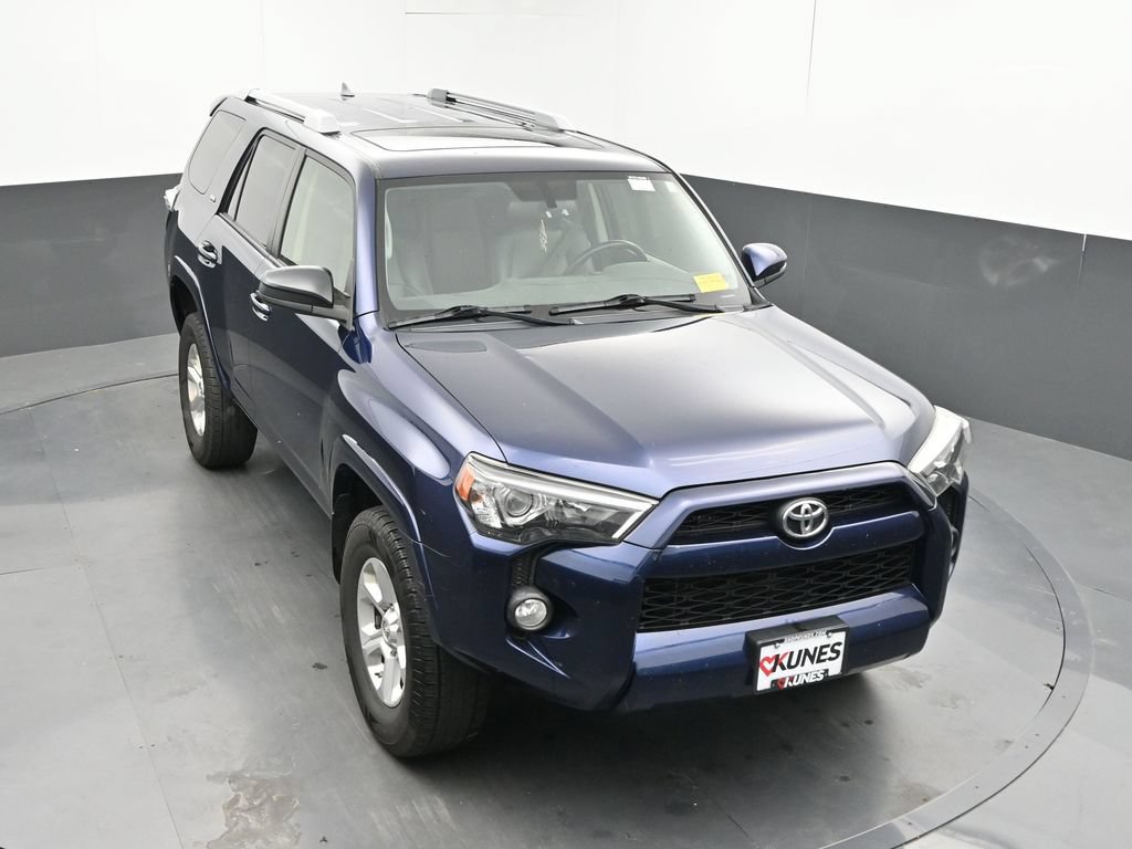 Used 2018 Toyota 4Runner SR5 Premium AWD/4WD image 28