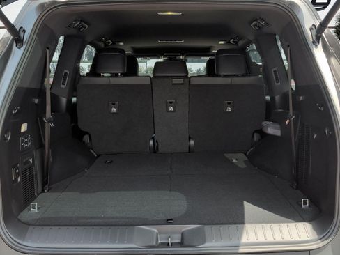 Certified 2026 Lexus LX 600 4WD w/ Accessory Package (Z1) image 28