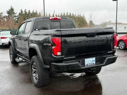 Used 2024 Chevrolet Colorado ZR2 w/ ZR2 Convenience Package III image 6