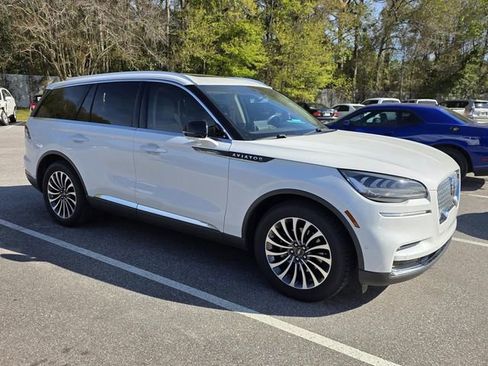 Used 2022 Lincoln Aviator Reserve w/ Elements Package Plus image 1