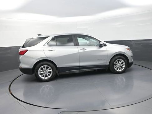 Used 2021 Chevrolet Equinox LT image 33