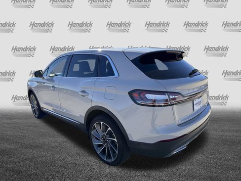 Used 2023 Lincoln Nautilus Reserve w/ Equipment Group 202A image 8