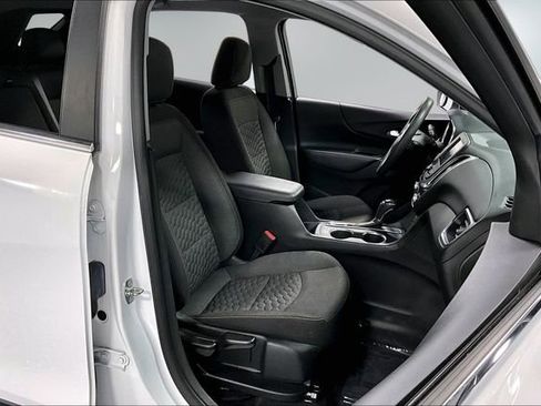 Used 2021 Chevrolet Equinox LT image 26