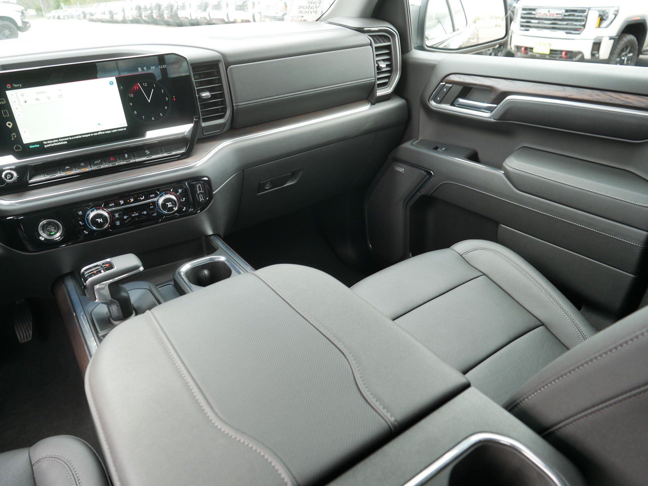Used 2023 GMC Sierra 1500 SLT w/ SLT Premium Package AWD/4WD image 11