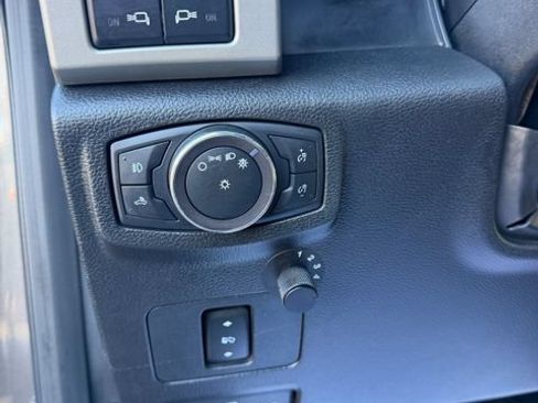 Used 2019 Ford F250 Lariat w/ Chrome Package AWD/4WD image 17